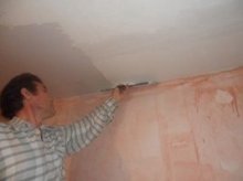 Подготовка потолка к покраске или побелке